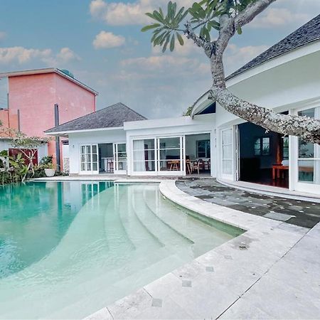 تْشانغو Batu Bolong Residence المظهر الخارجي الصورة